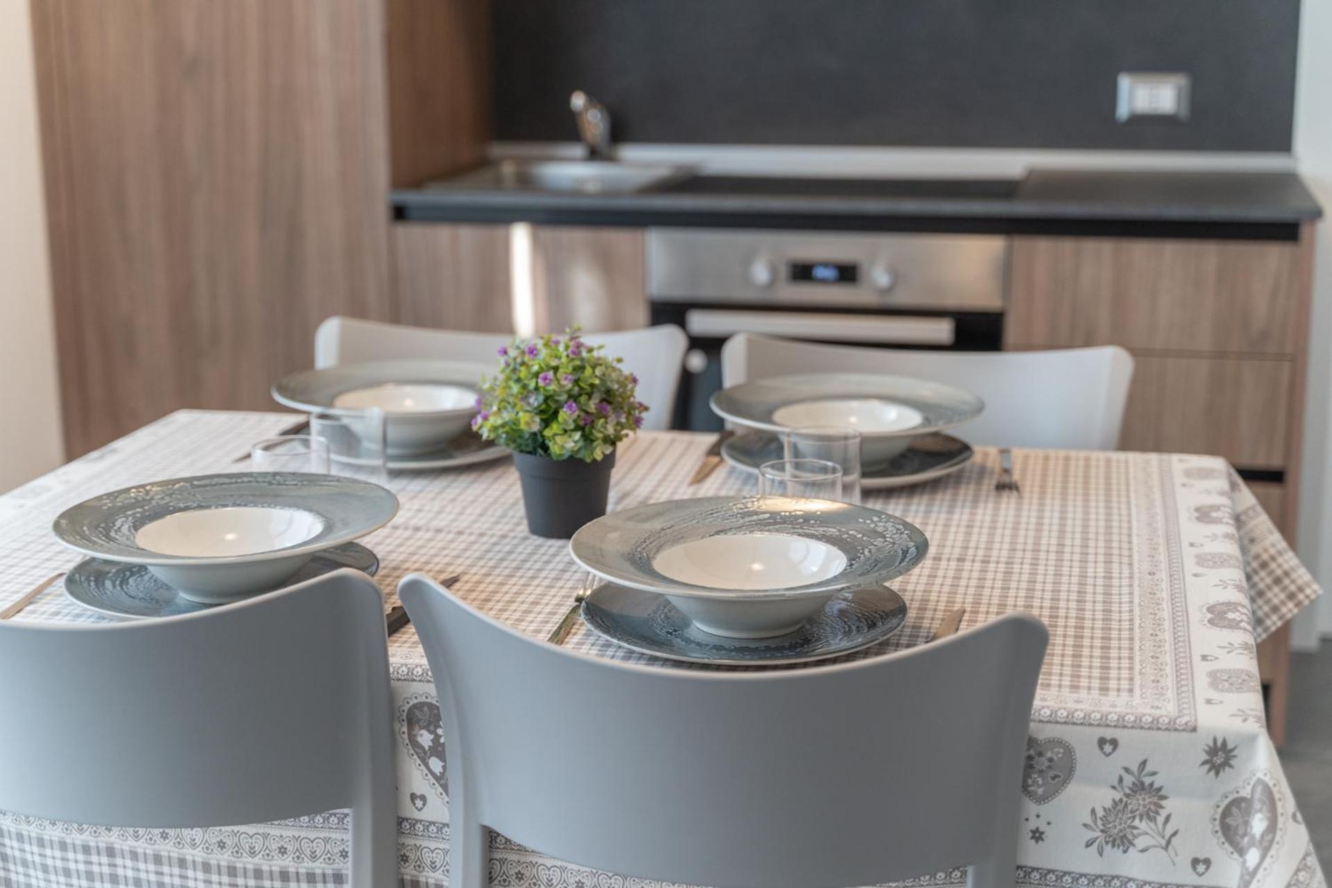 Residence La Corte Di San Rocco Cremeno Экстерьер фото